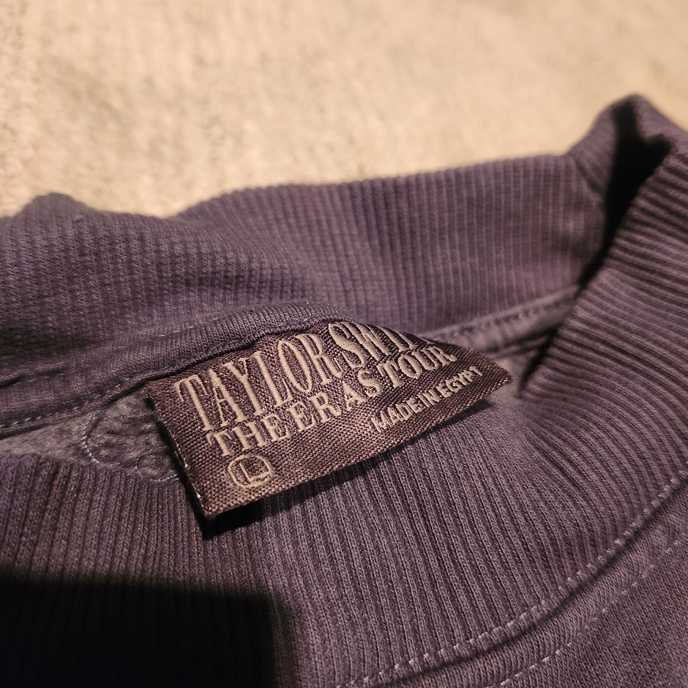 New Taylor Swift blue crewneck
